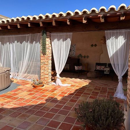 Villa Casa Entre Molinos à Consuegra Extérieur photo